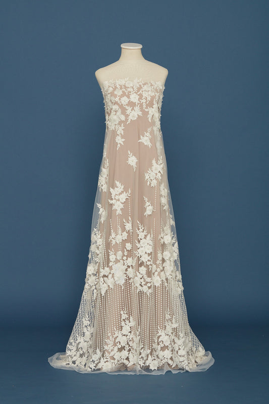 S0371 TUL BORDADO CON PERLAS Y CANUTILLOS