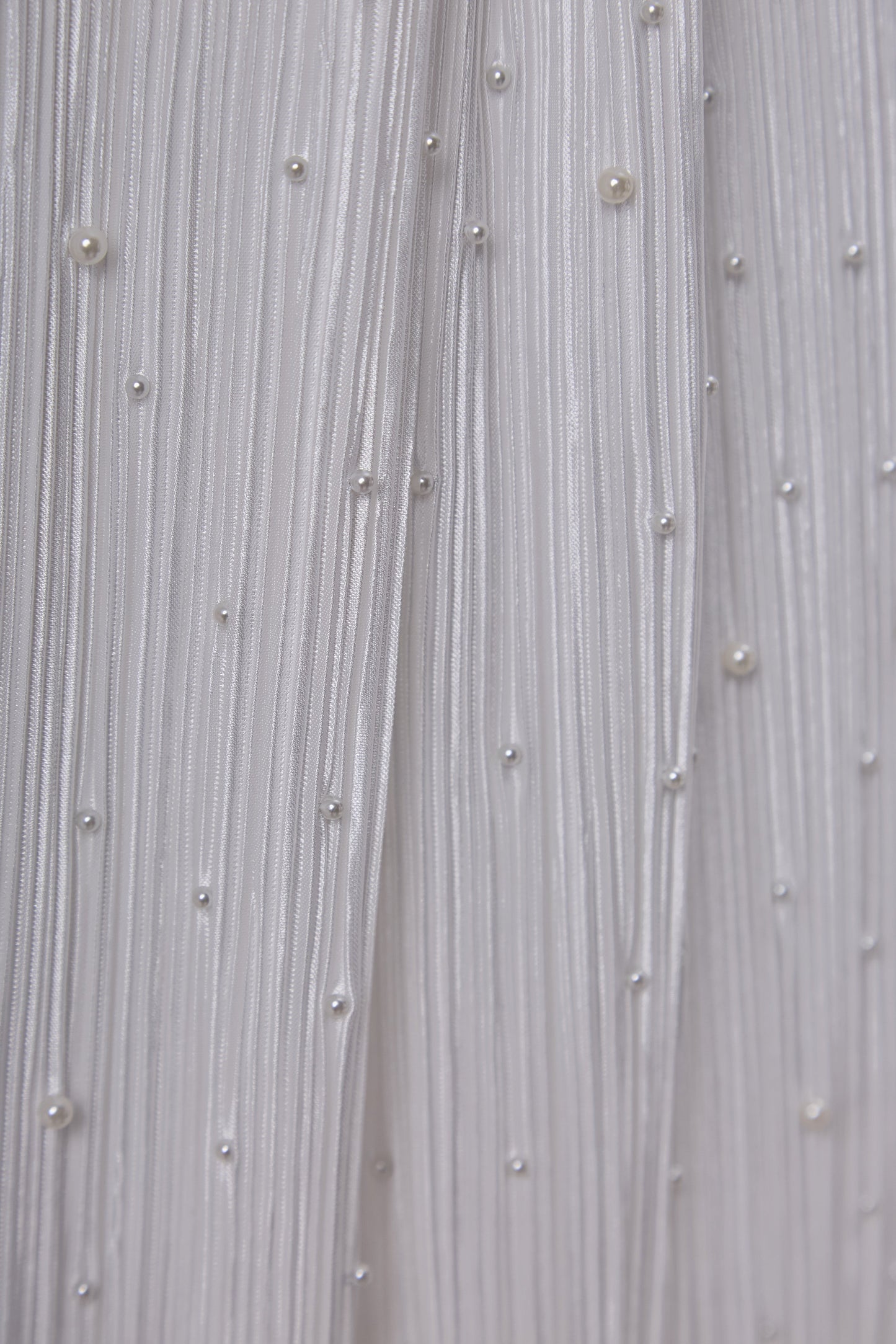 S0670 CHIFFON PLISADO BORDADO CON PERLAS