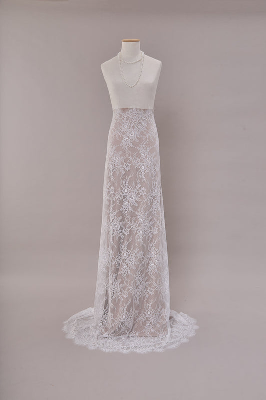 S0665  ENCAJE CHANTILLY