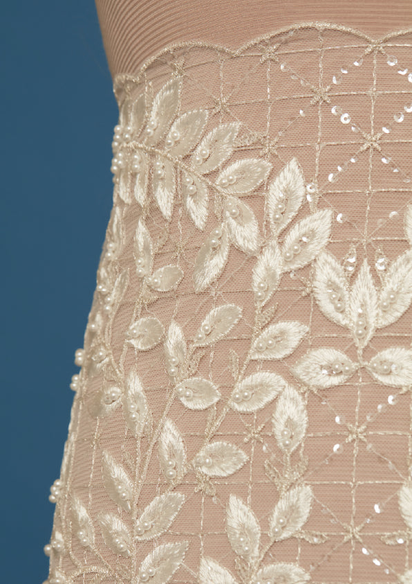 S0479 TUL BORDADO CON PERLAS, LENTEJUELAS E HILOS DE LUREX