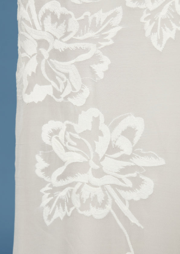 S0510 GASA DE SEDA GEORGETTE BORDADA