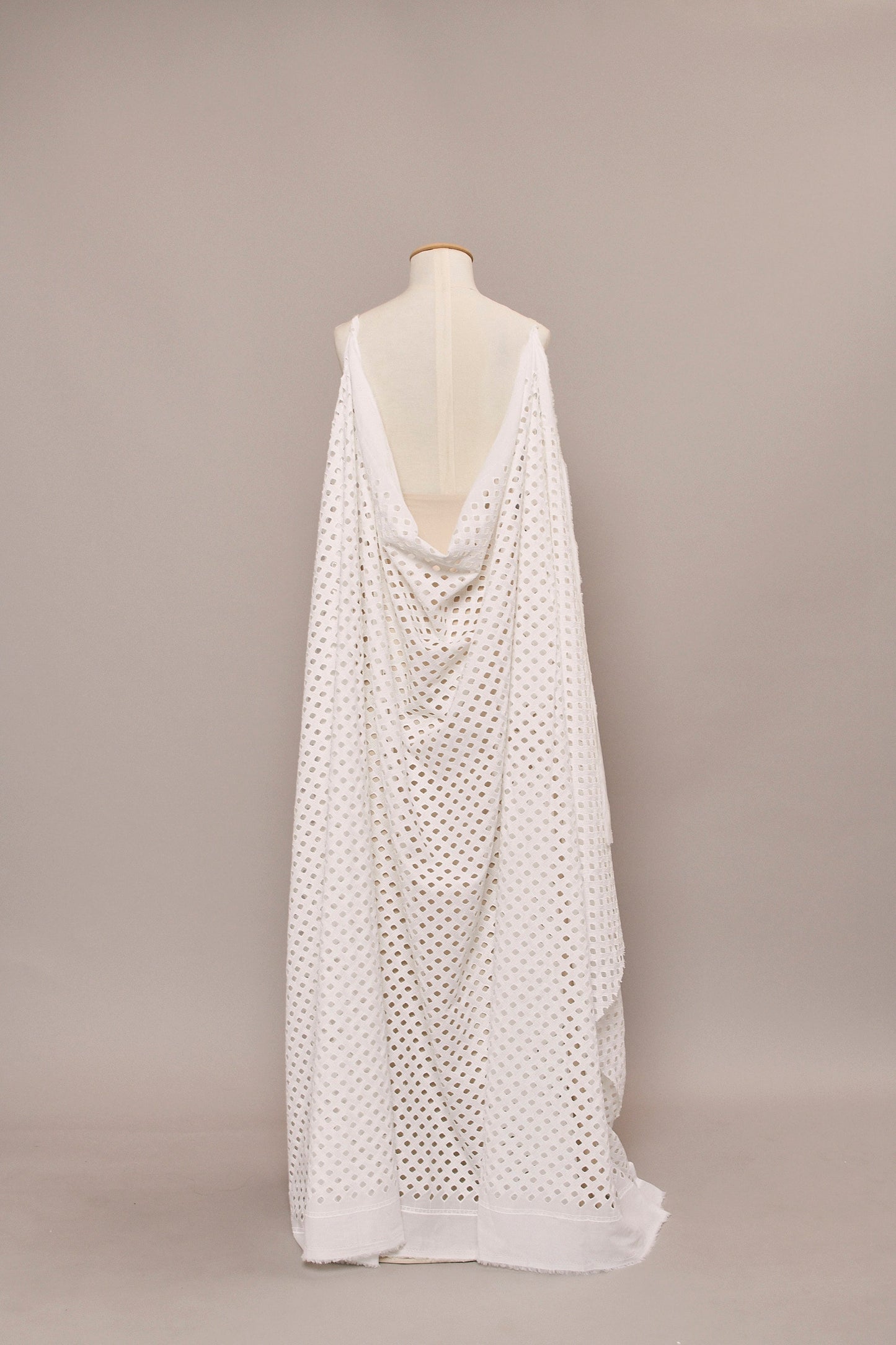 S0539 VOILE GUIPIURE BORDADA