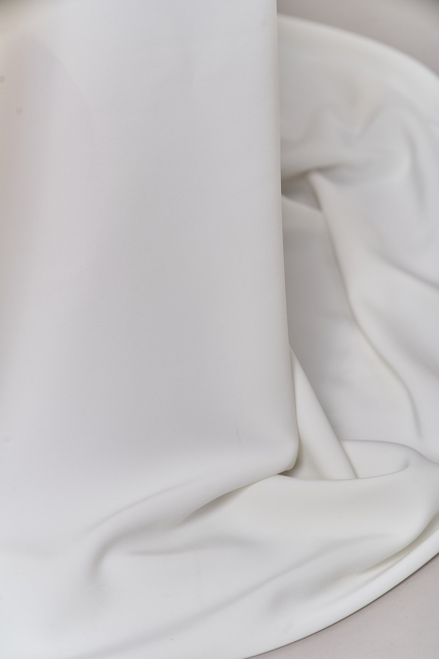 S0690 CREPE SATIN OPACO