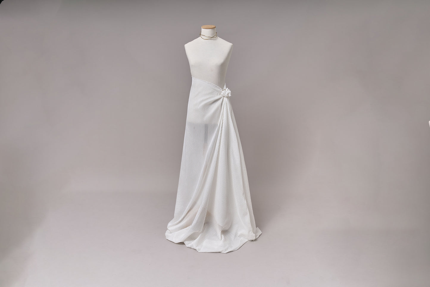 S0707 ORGANZA BORDADA