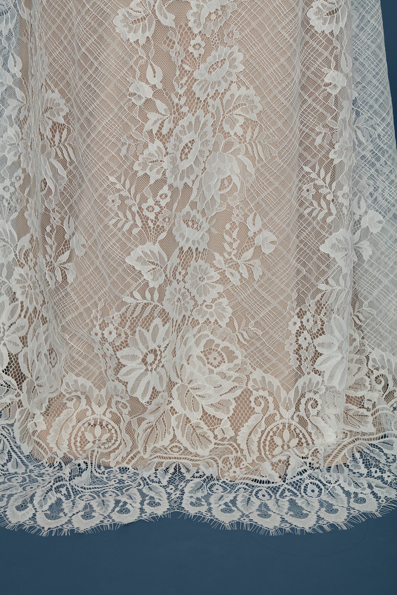 S0387 CHANTILLY EMBROIDERY LACE