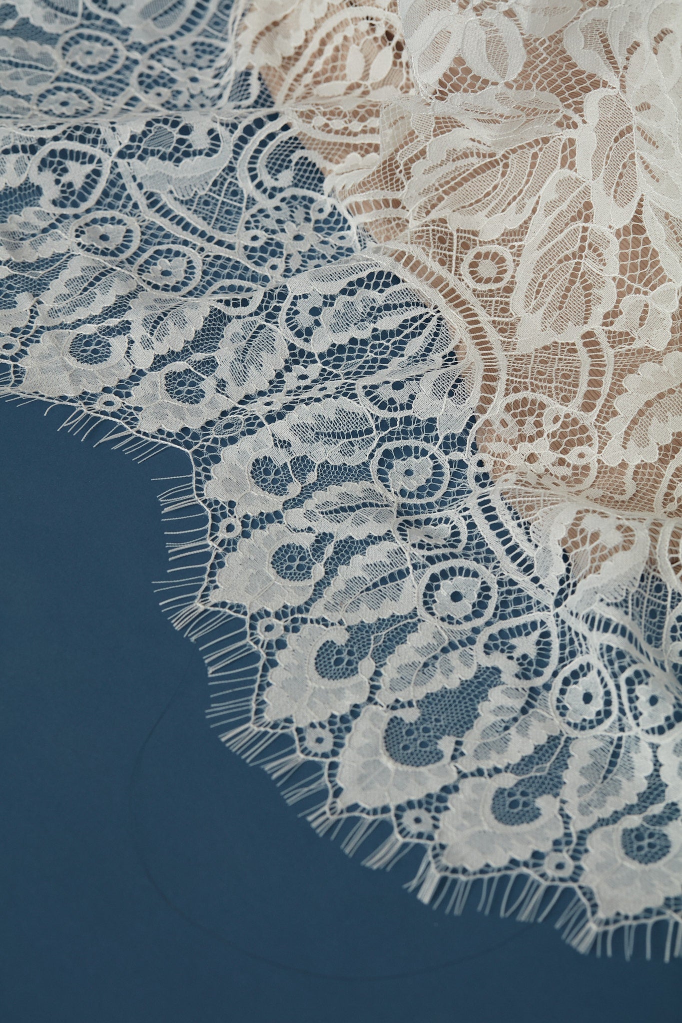 S0387 CHANTILLY EMBROIDERY LACE